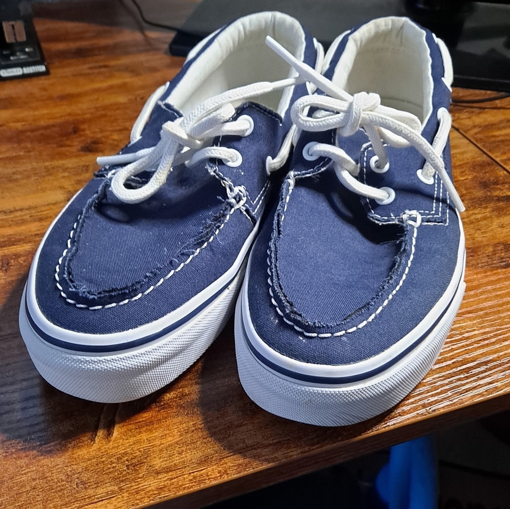 Vans Del Barco